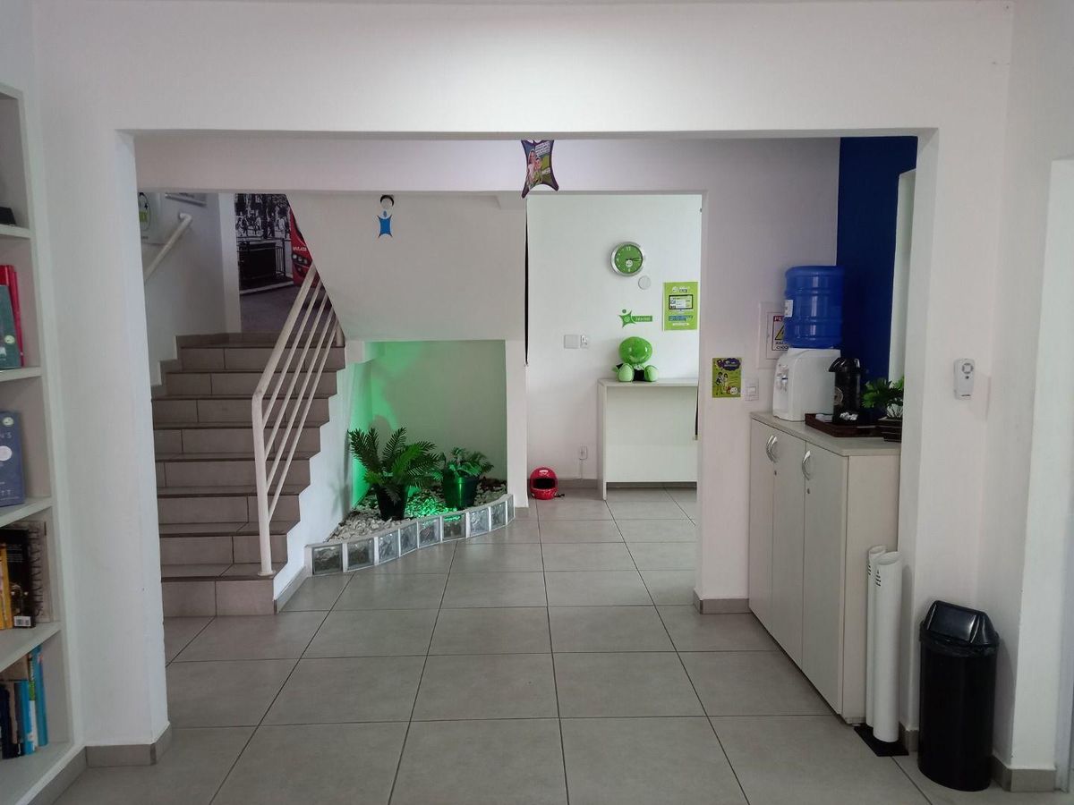Prédio comercial com 2 pavimentos, com salas independentes, localizado em área comercial privilegiada de grande visibilidade e movimento., foto 5