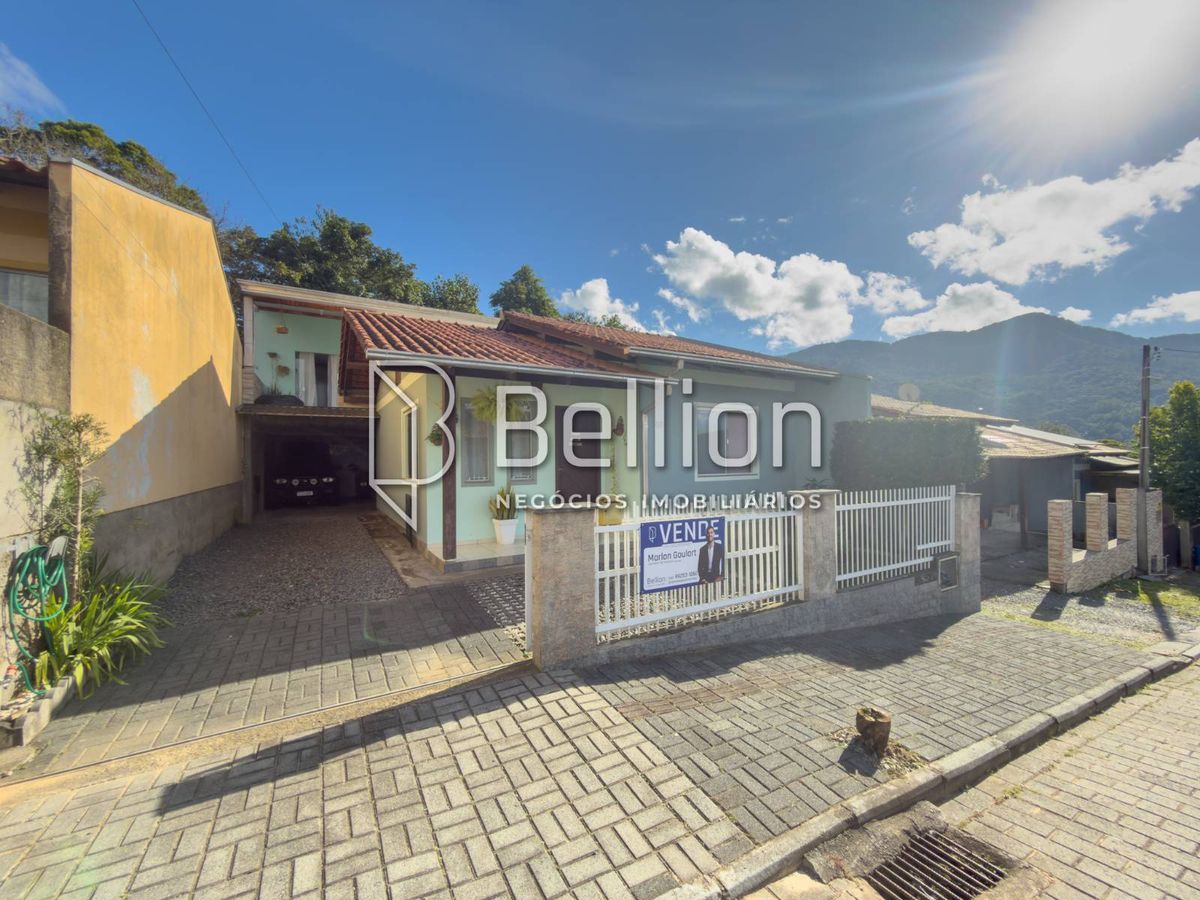 Casa, 4 quartos, 160 m² - Foto 1