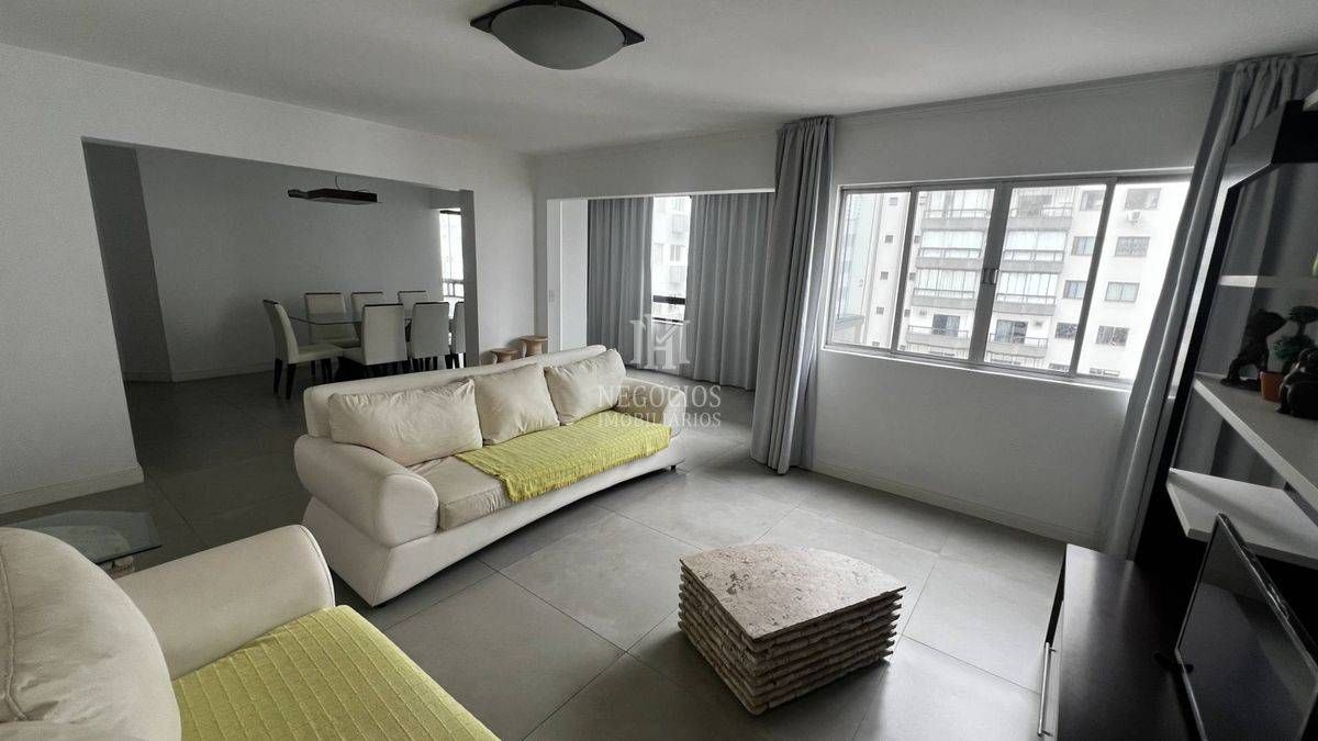 Apartamento no Edifício Europa - Apartamento em Centro, Balneário Camboriú - à venda - HM Negócios Imobiliários Ltda