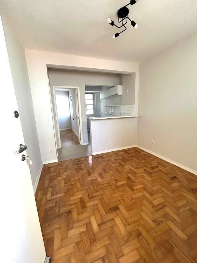 Apartamento na Via Buarque para alugar/vender - Rua Martim Francisco - Apartamento em Vila Buarque, São Paulo - para locação e à venda - Um Imóvel