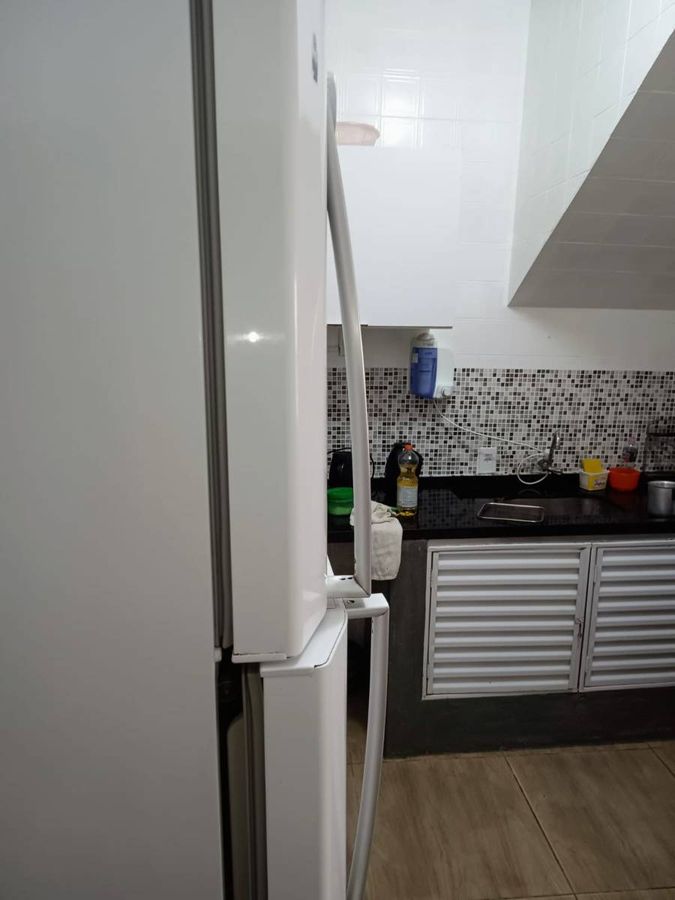 Casa no bairro martin de sá-caragutatuba-sp