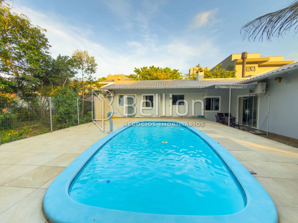 Casa térrea para quem valoriza espaço, conforto e momentos em família.
