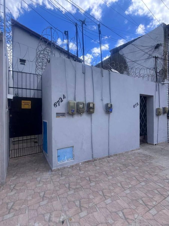 ALUGO CASA COM 2 QUARTOS NO HENRIQUE JORGE - Casa em Henrique Jorge, Fortaleza - para locação - HABITAT CAUCAIA IMÓVEIS LTDA