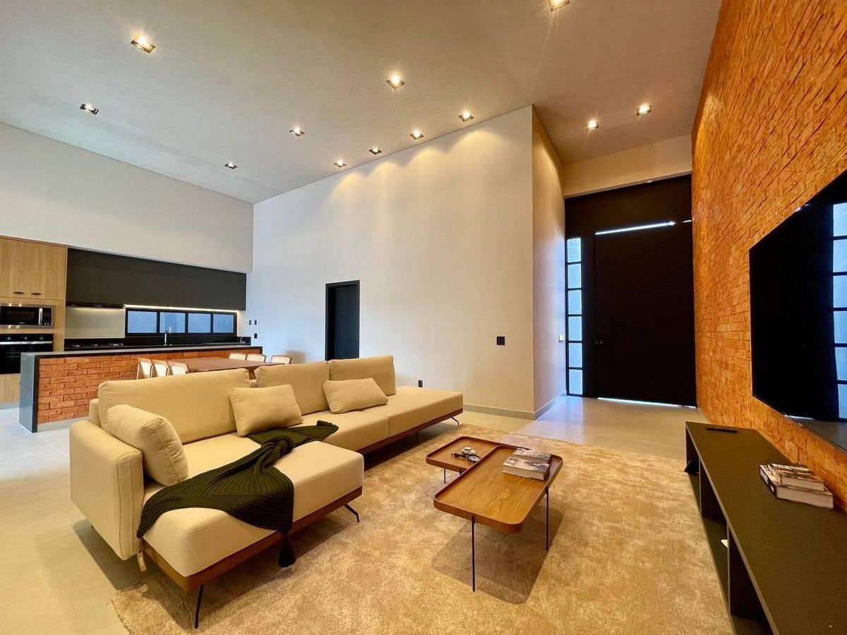 📍Ponte Alta Norte, casa porteira fechada com 4 suítes e closet - Casa de Condomínio em Ponte Alta Norte (Gama), Brasília - à venda - VITRINE IMOBILIARIA LTDA