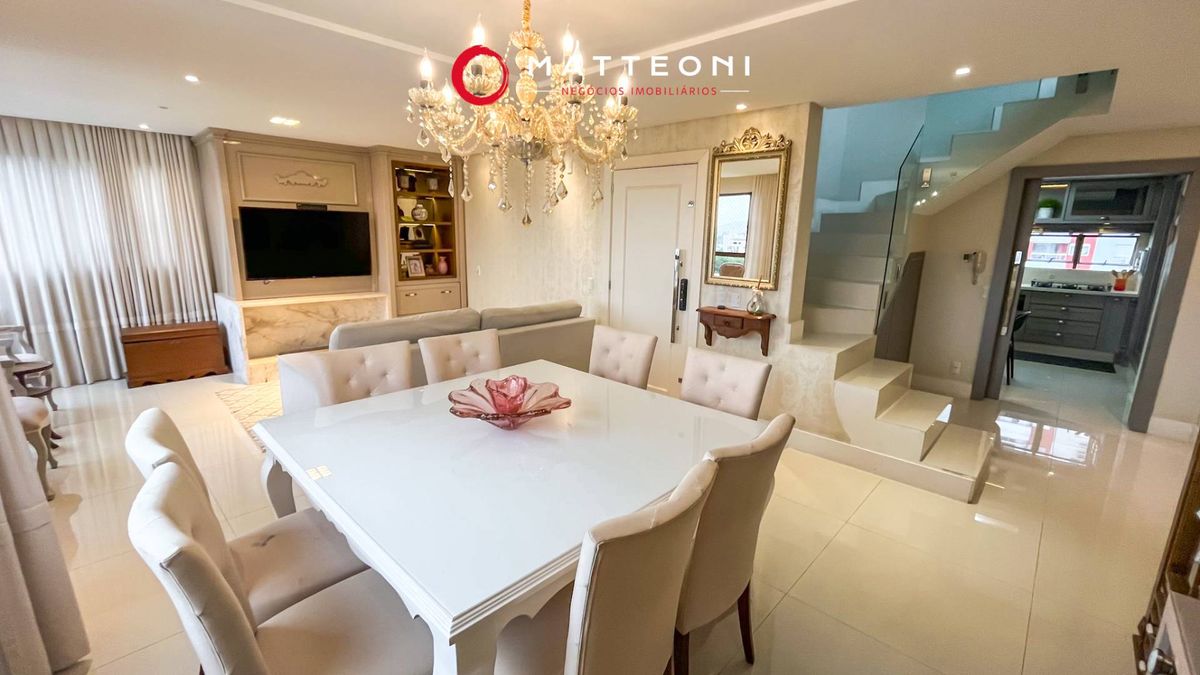 Cobertura com 441 m² e 3 dormitórios no Residencial Bela Vista no Centro
