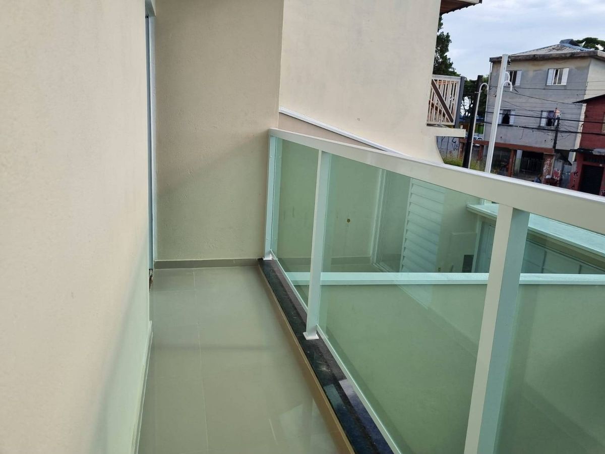 Sobrado com 3 quartos à Venda, Jardim Santa Bárbara - Guarulhos