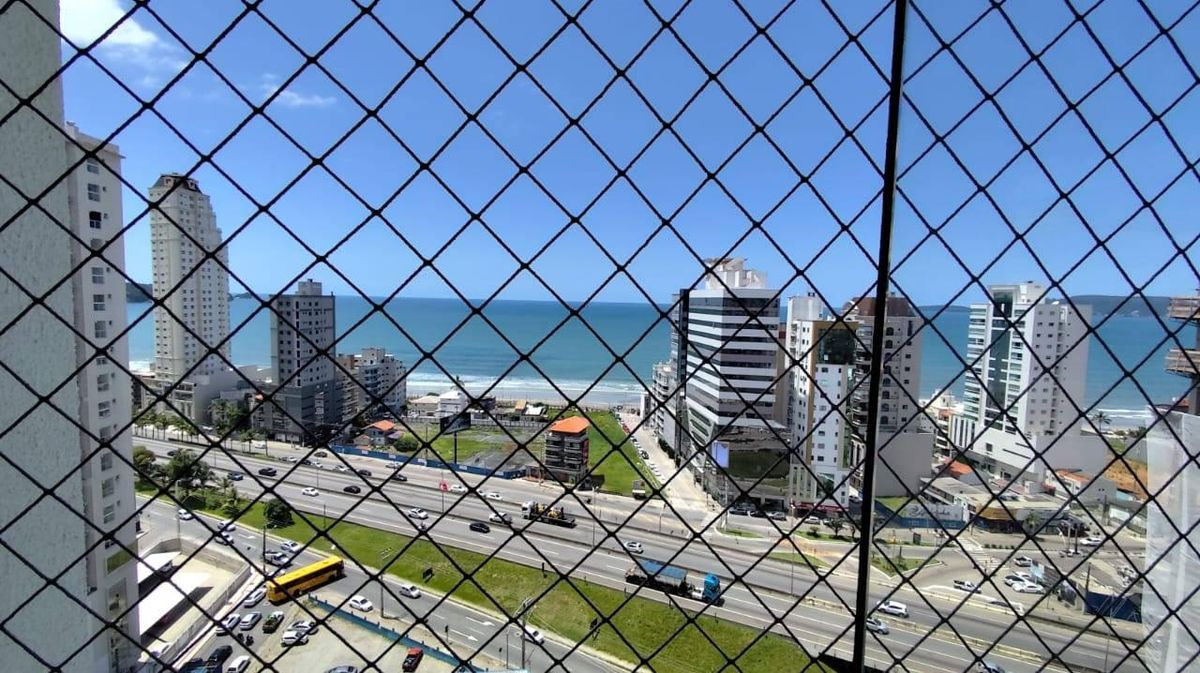 Varanda com grade