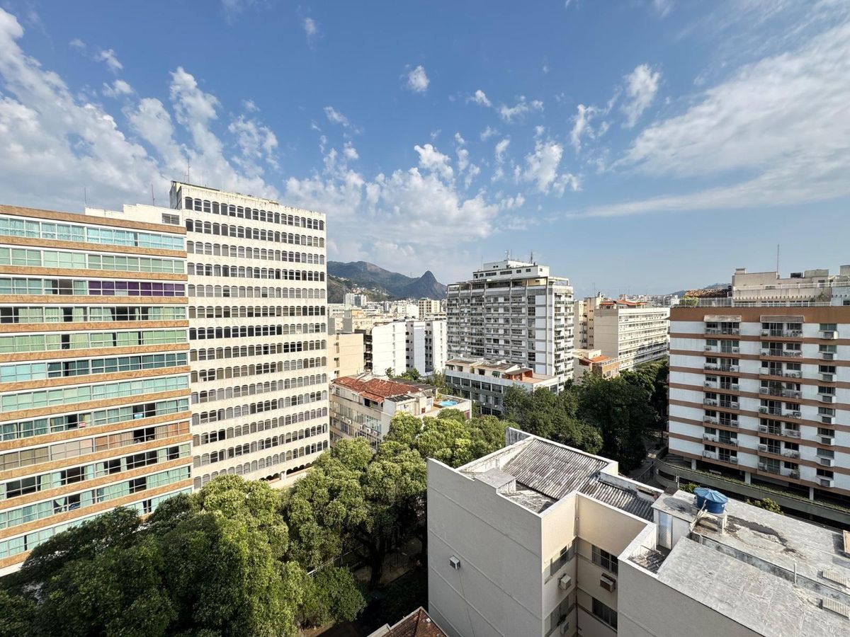 OPORTUNIDADE!!! APARTAMENTO À VENDA, RUA ITACURUÇA À 3 MIN DA ESTAÇÃO DE METRÔ URUGUAI. SÃO 3 QUARTOS, SENDO 1 SUITE, 1 VAGA DE GARAGEM. - Apartamento em Tijuca, Rio de Janeiro - à venda - MIGUEZ IMOBILIÁRIA