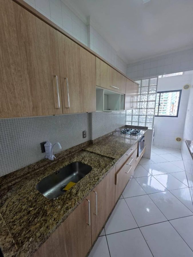 ALUGUEL DE APARTAMENTO DE 3 DORMITÓRIOS NA RUA 3100 EM BALNEÁRIO CAMBORIÚ - 6