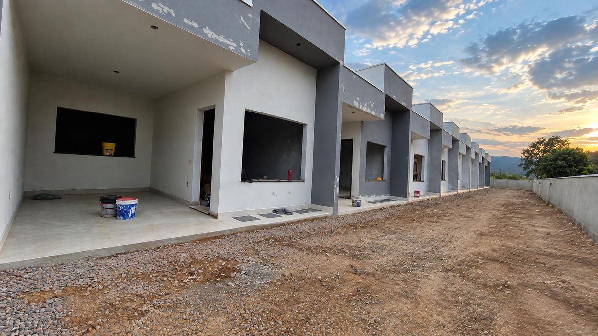 CASA GEMINADA - BELA ALIANÇA - RIO DO SUL - SC - Casa Geminada em Bela Aliança, Rio do Sul - à venda - Hit Imóveis Ltda