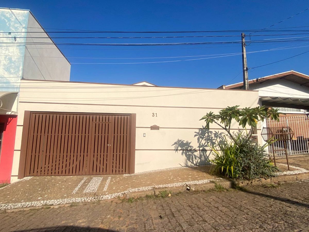 Casa 3 dormitórios, 3 vagas cobertas em Valinhos - excelente localização, foto 2
