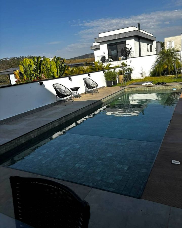 CASA DE ALTO PADRÃO FIGUEIRA GARDEN - Casa de Condomínio em Tanque, Atibaia - à venda - A T IMOVÉIS