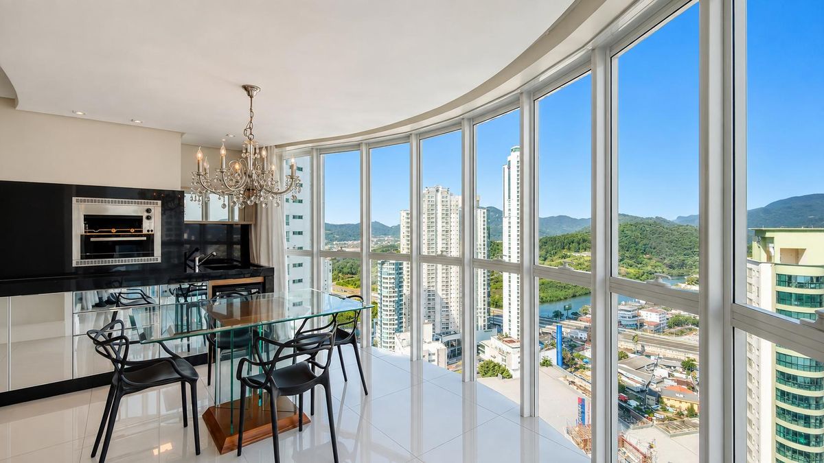 Apartamento mobiliado com 3 suítes e 3 vagas no Le Majestic - Apartamento em Centro, Balneário Camboriú - para locação - Nobilitá Imobiliária