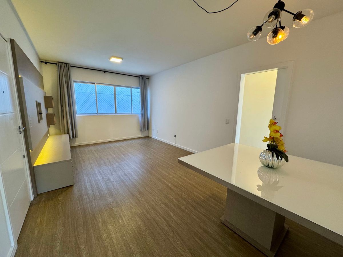 Apartamento Semi-Mobiliado com 2 Dormitórios (01 Suíte) para Locação em Coqueiros - A 05 minutos do Centro de Floripa - Apartamento em Coqueiros, Florianópolis - para locação - Conceito Imóveis