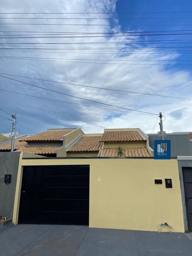 fachada moderna telhado cerâmico