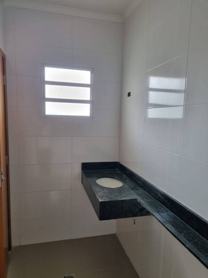 Sobrado com 3 quartos à Venda, Jardim Santa Bárbara - Guarulhos