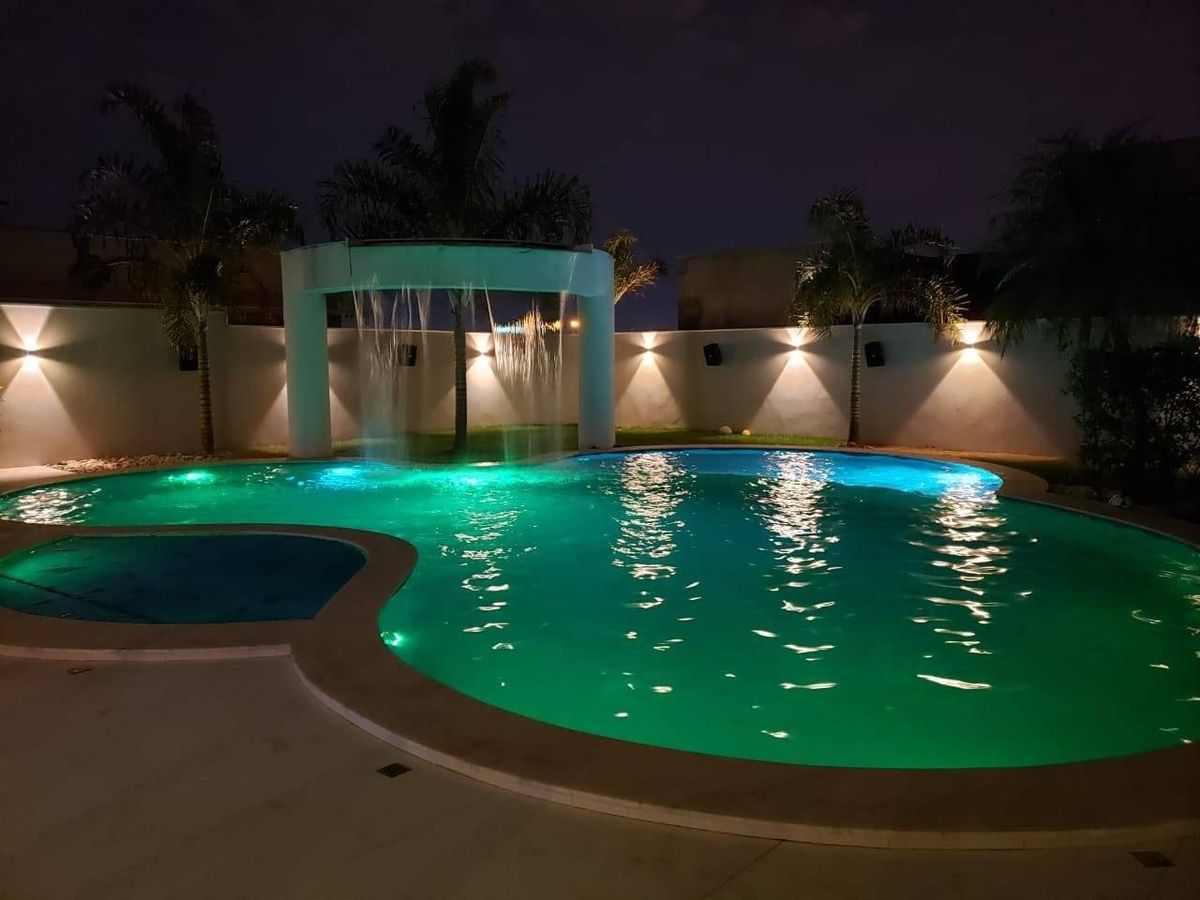 Casa com 4 quartos, 4 suítes