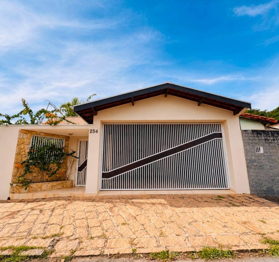 Casa térrea à venda, Vila Maria Helena em Indaiatuba