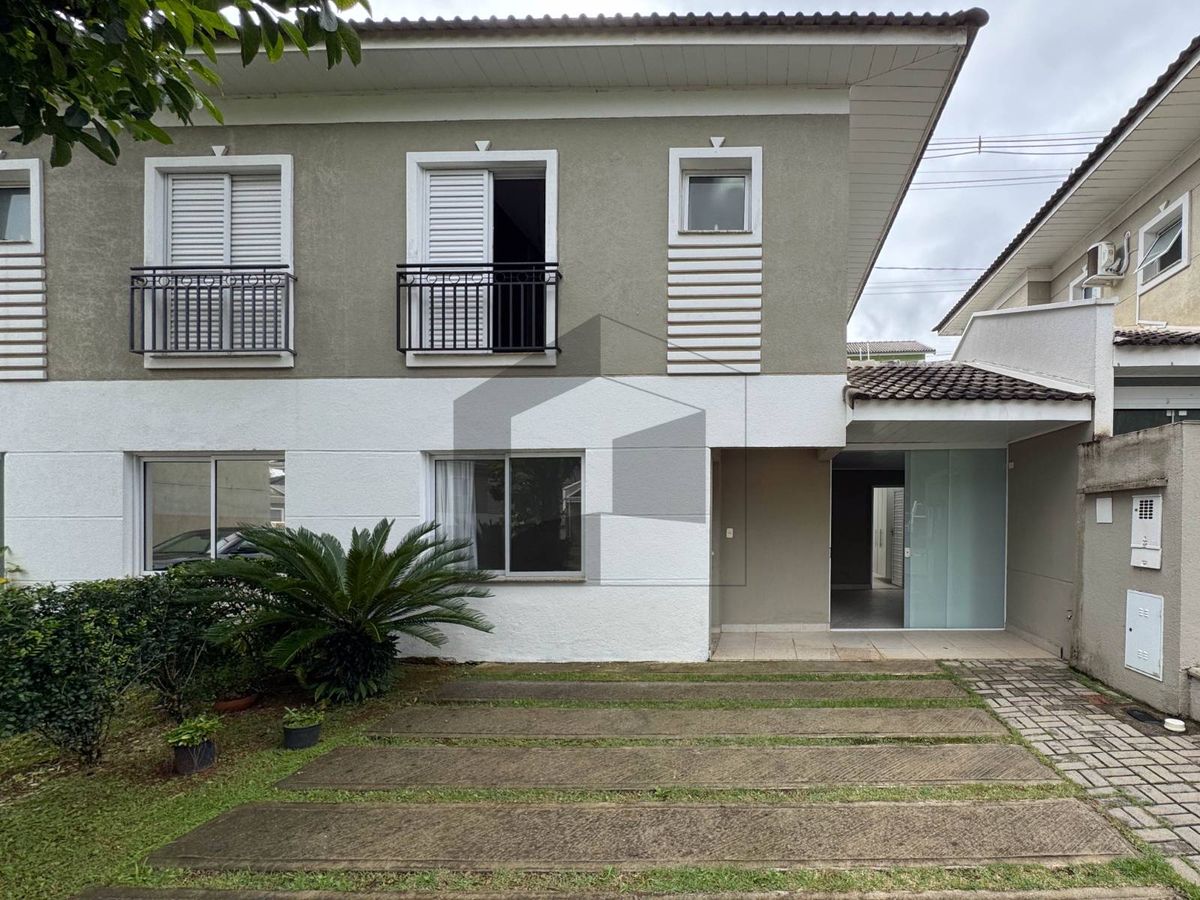 Casa à Venda no Condomínio Vitória Park - Suzano | 3 Quartos (1 suíte) | 2 Vagas | Quintal nos fundos - Casa de Condomínio em Chácara Faggion, Suzano - à venda - Concretual Negocios Imobiliários