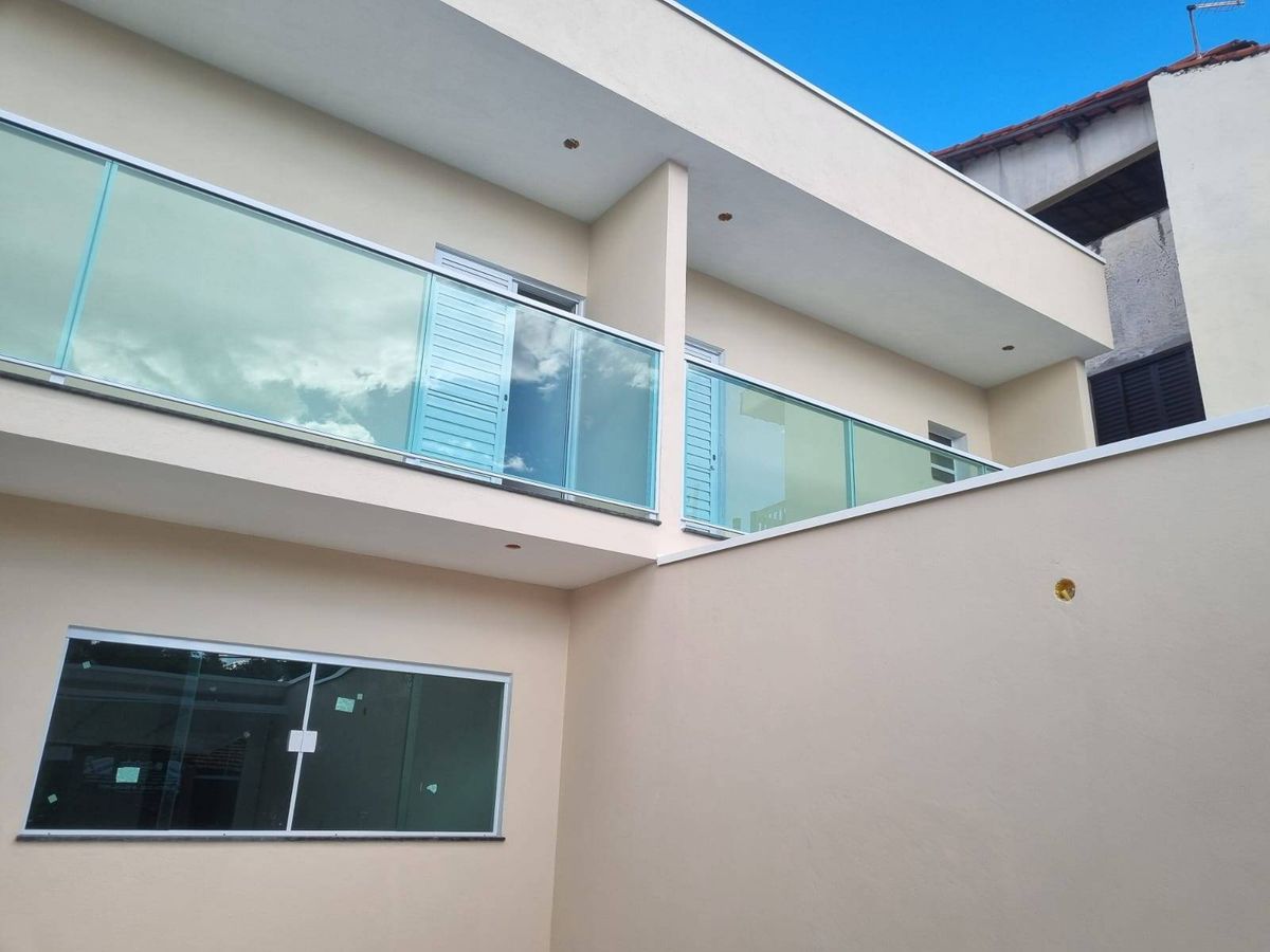 Sobrado com 3 quartos à Venda, Jardim Santa Bárbara - Guarulhos