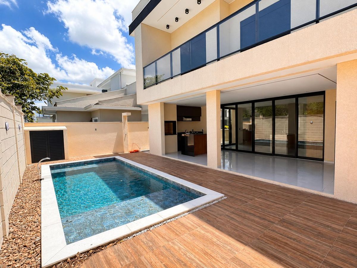 Sobrado no Condomínio South Beach em Itapoá SC. De R$2.700.000,00 por R$2.300.000,00! - Sobrado em Barra do Sai, Itapoá - à venda - SBGLOBAL Imobiliária