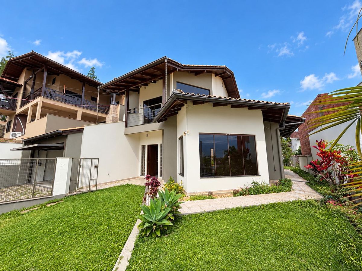 Casa Residencial | Vila Nova - Jaraguá do Sul - Casa em Vila Nova, Jaraguá do Sul - à venda - MEGA Empreendimentos Imobiliários