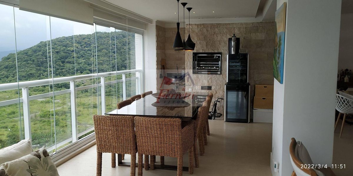 Apartamento à venda no bairro Parque Enseada em Guarujá/SP