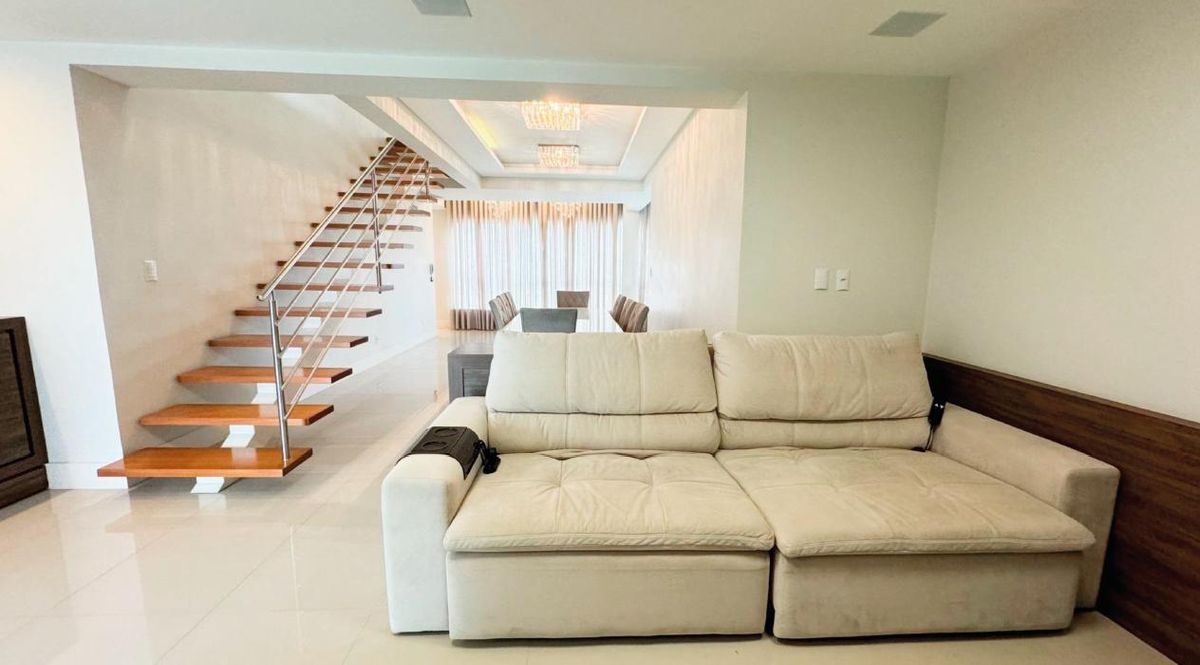 Apartamento Duplex Semimobiliado Com 03 Suítes | Amizade - Jaraguá do Sul - Apartamento em Amizade, Jaraguá do Sul - à venda - Eskala Imóveis LTDA