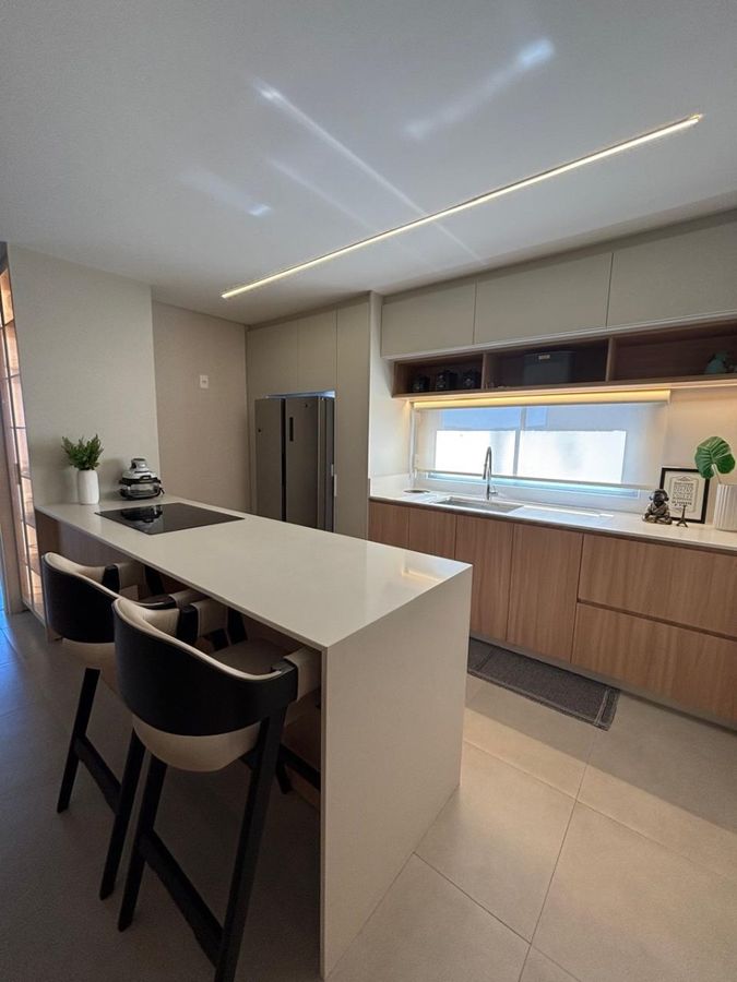 Cobertura a venda 3 Suítes, Finamente Mobiliada, 133m² no bairro Estreito, Florianópolis - Apartamento em Canto, Florianópolis - à venda - Conceito Imóveis