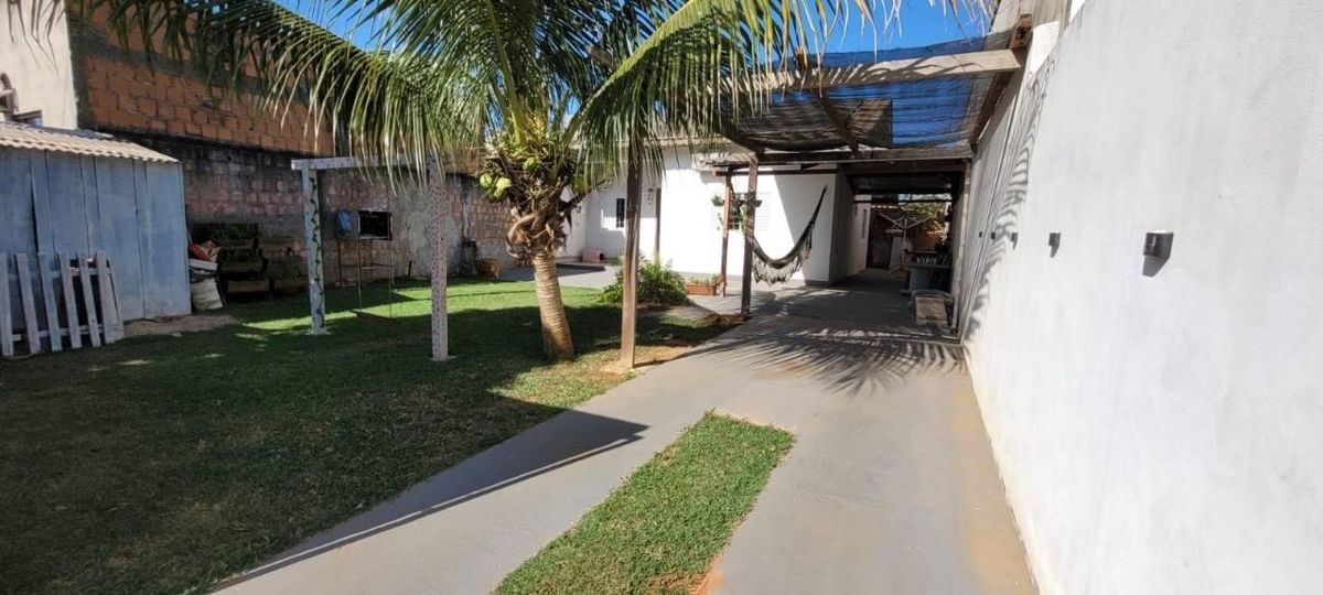 Casa com 2 quartos
