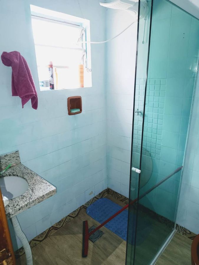 Casa no bairro martin de sá-caragutatuba-sp