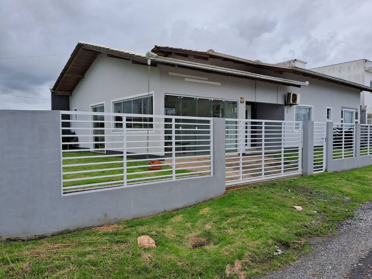 Casa 3 quartos 3 banheiros mobiliada no bairro São Cristóvão - Casa em São Cristóvão, Barra Velha - para locação - Manacá Negócios Imobiliários