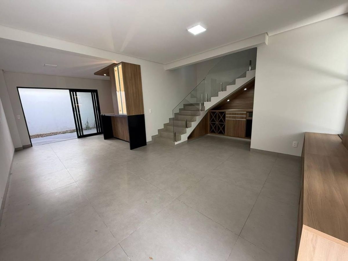 Casa , com 3 quartos - Condomínio Porto Seguro, Sorriso