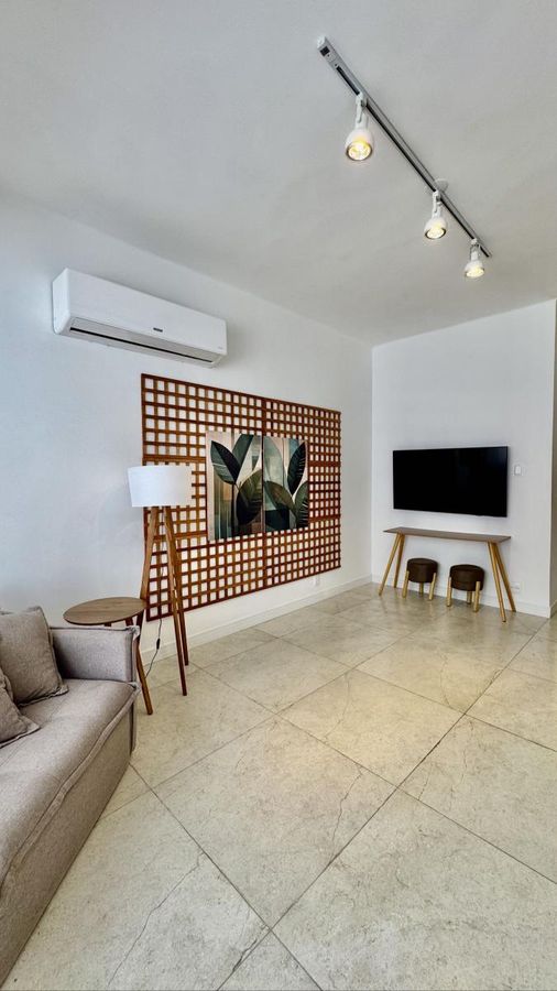 Lindo 3 quartos (2suites) lindamente reformado