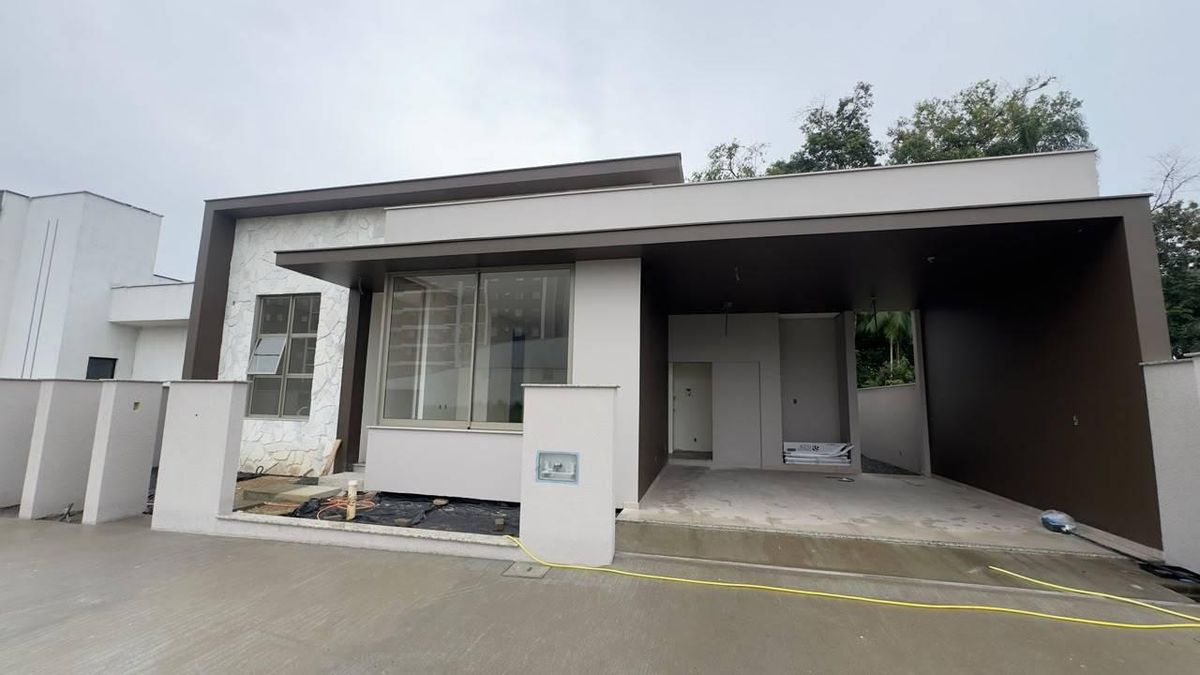 Casa Semimobiliada Com 01 Suíte Master + 02 Dormitórios | Rau - Jaraguá Do Sul - Casa em Rau, Jaraguá do Sul - à venda - Eskala Imóveis LTDA