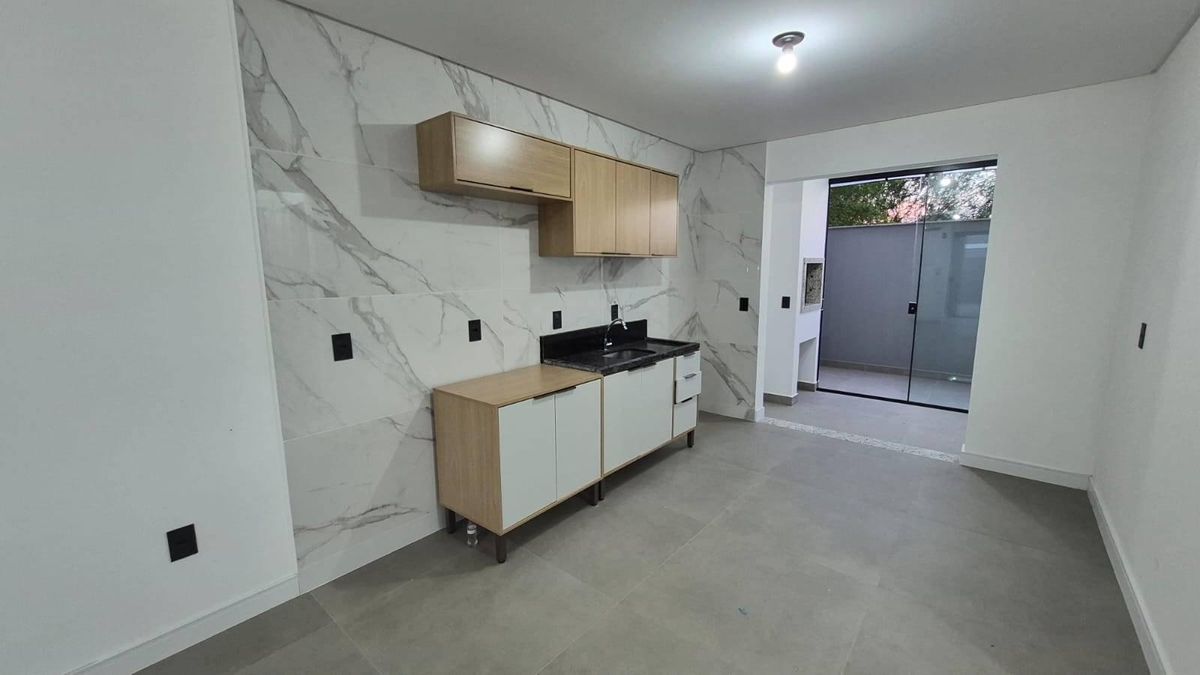 Aluguel Apartamento 2 dormitórios Bairro Santa Regina - Apartamento em Santa Regina, Camboriú - para locação - Ilaini Imóveis