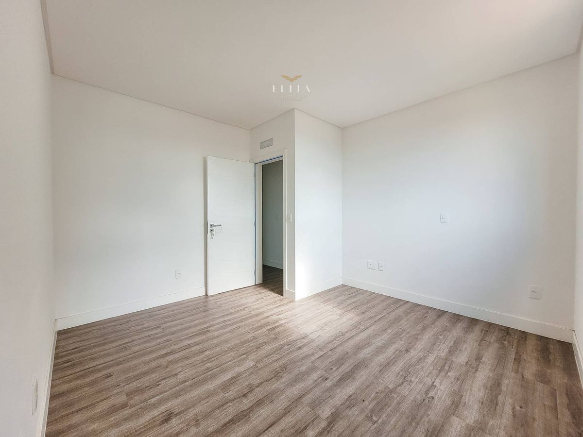 Apartamento com 3 quartos, no bairro Tabuleiro - Barra Velha Cód. 1924