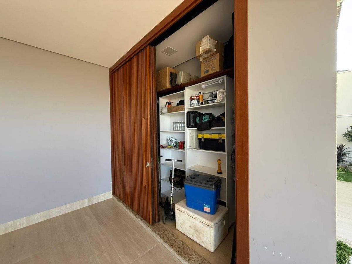 Casa com 3 quartos, 3 suítes - Condomínio Ilha Bela, Sorriso