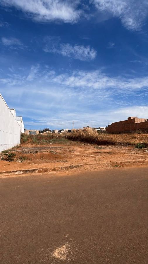 Lote/Terreno , Recanto dos Ipês - Rio Verde - Lote/Terreno em Recanto dos Ipês, Rio Verde - à venda - Futura Imóveis