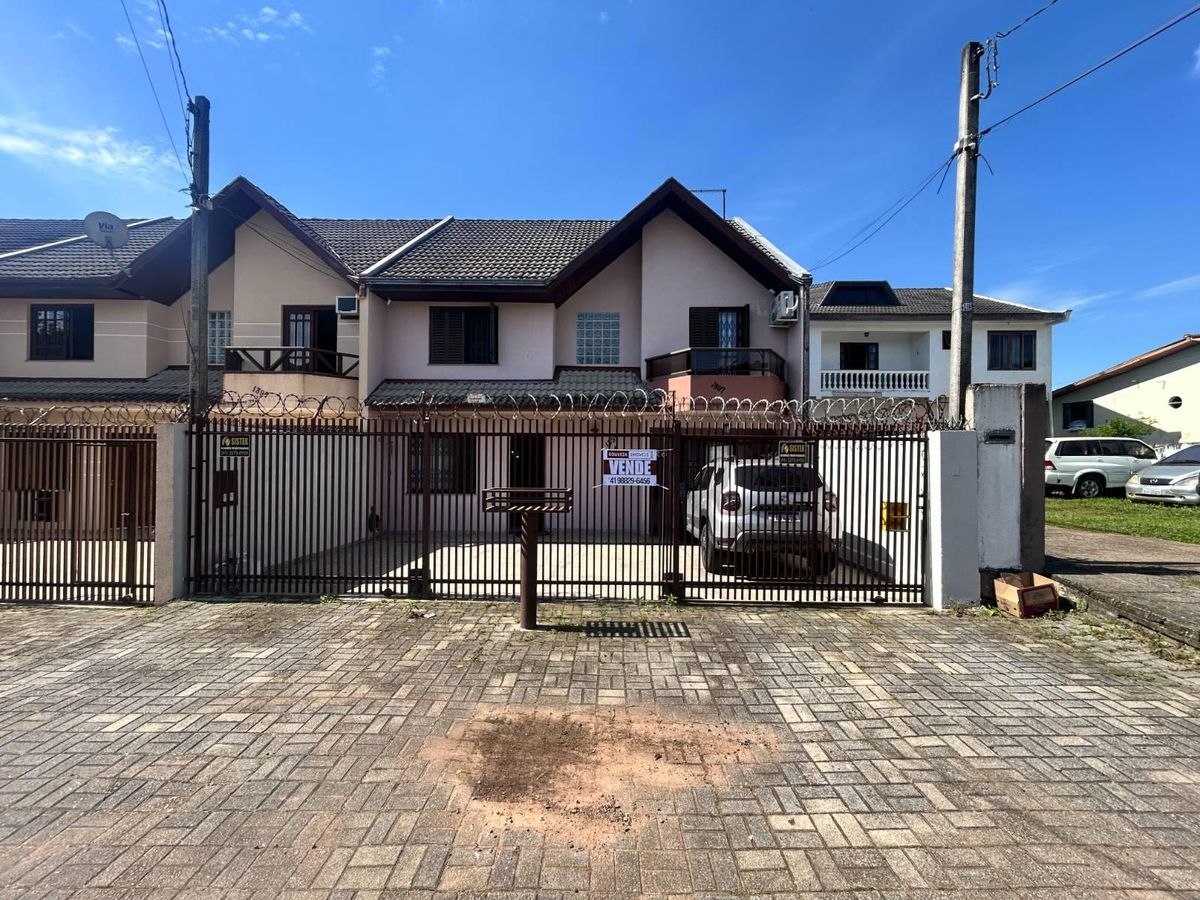 SOBRADO TRIPLEX 5 DORM BEM LOCALIZADO - Sobrado em Boqueirão, Curitiba - à venda - EMG&J Assessoria Imobiliária Ltda