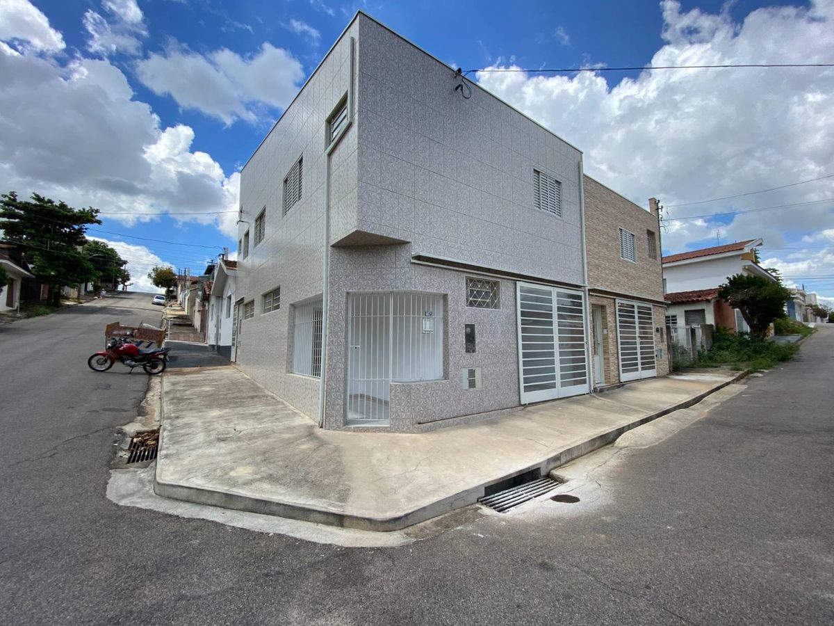 Casa Para Locação - Bairro São Lázaro, São João da Boa Vista. - Casa em São Lázaro, São João da Boa Vista - para locação - BOCOLI IMÓVEIS