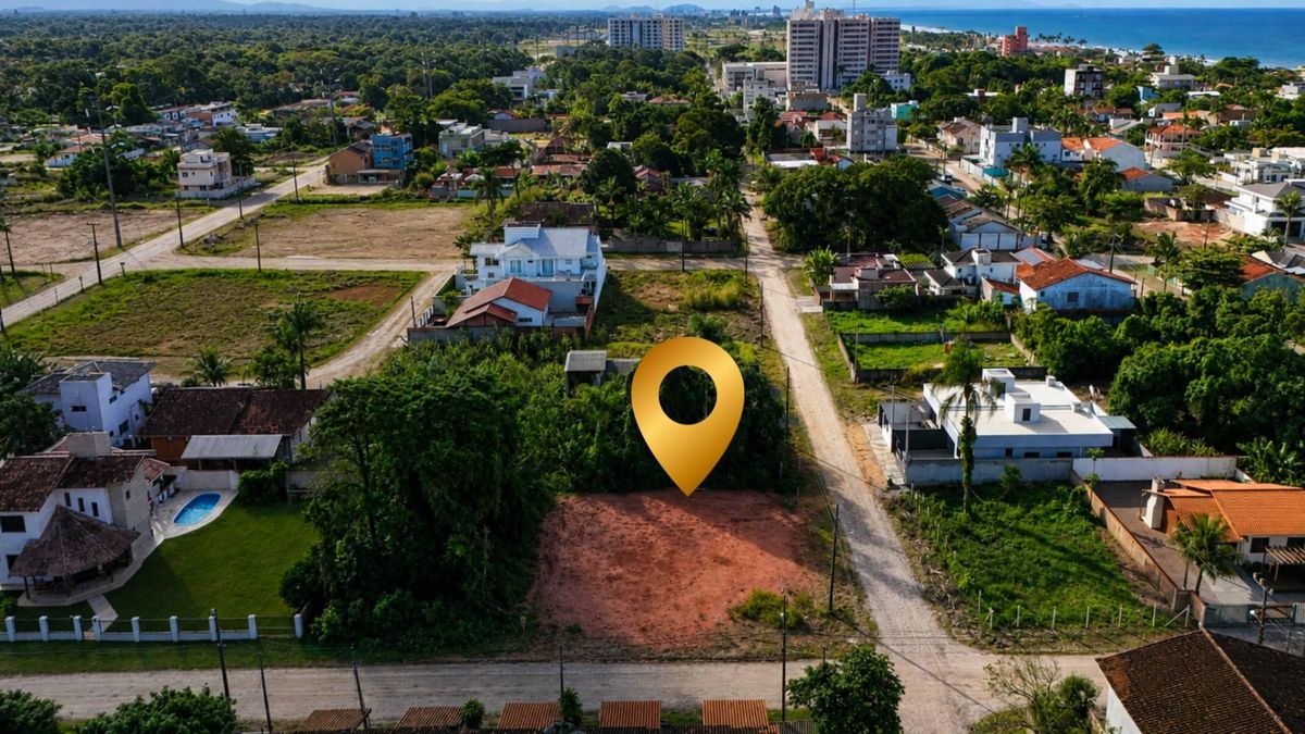 Terreno aterrado á 400 metros da praia com 126m² em Itapoá SC! - Lote/Terreno em Centro, Itapoá - à venda - SBGLOBAL Imobiliária