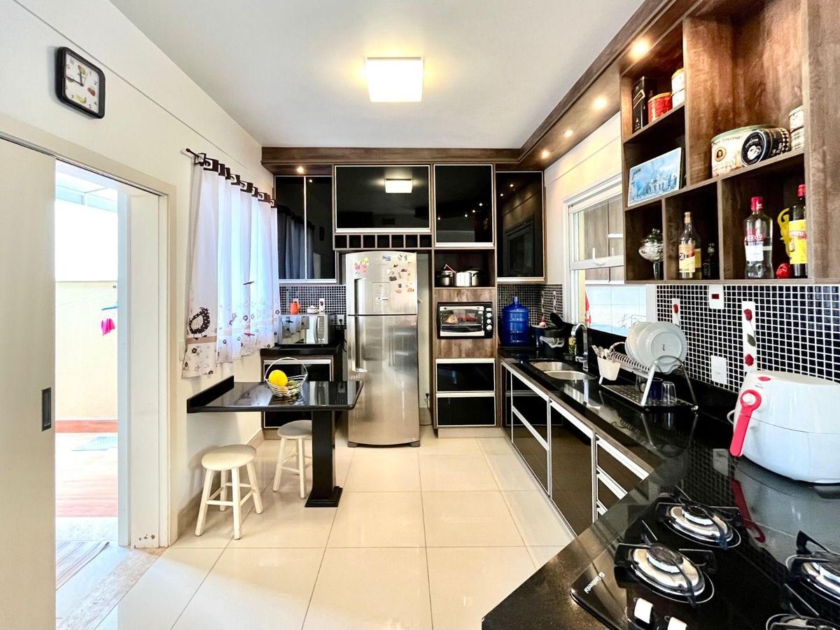 Casa com 3 dormitórios à venda, 218 m² por R$ 1.850.000 - Swiss Park - Campinas/SP, foto 2
