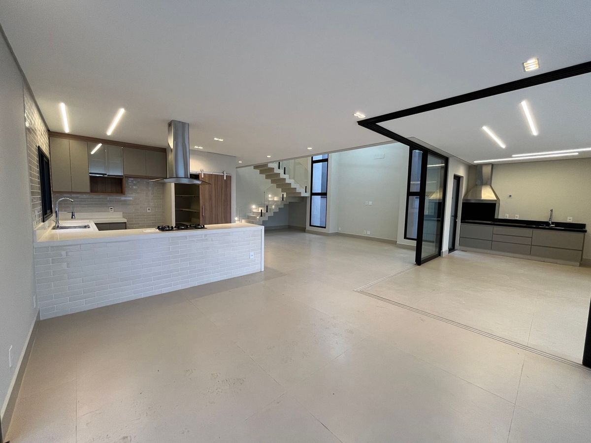 Casa de Condomínio com 4 quartos, Zurich Dorf - Valinhos, foto 4