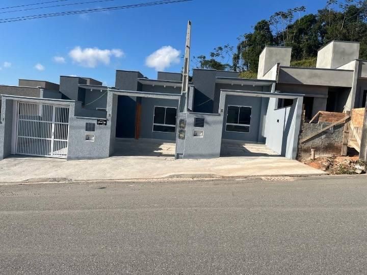 Casa Geminada com 2 quartos, Três Rios do Norte - Jaraguá do Sul - Casa Geminada em Três Rios do Norte, Jaraguá do Sul - à venda - MAVIC IMÓVEIS