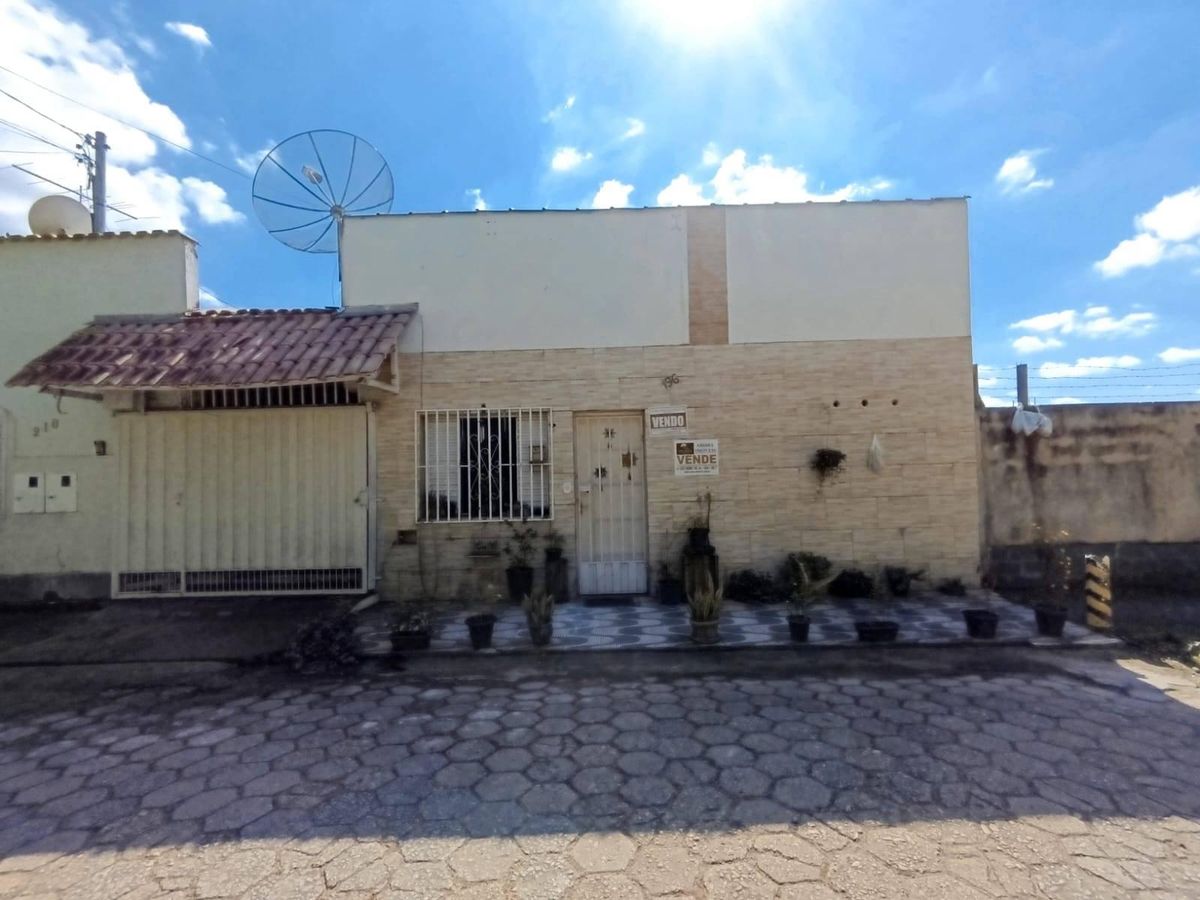 🏠, Casa, Venda , 200.000,00 , Caxambu - MG, com 2 quartos, 1 banheiro, 2906 - Casa em Caxambu - à venda - IMOBILIÁRIA VLT IMÓVEIS LTDA