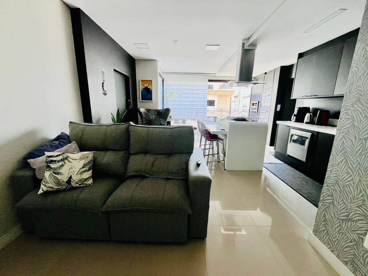 Apartamento com 3 quartos, Fazenda - Itajaí