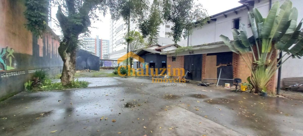 Oportunidade de investimento - Residencial e Comercial em Centro, Joinville - à venda - CHALUZIM IMÓVEIS LTDA