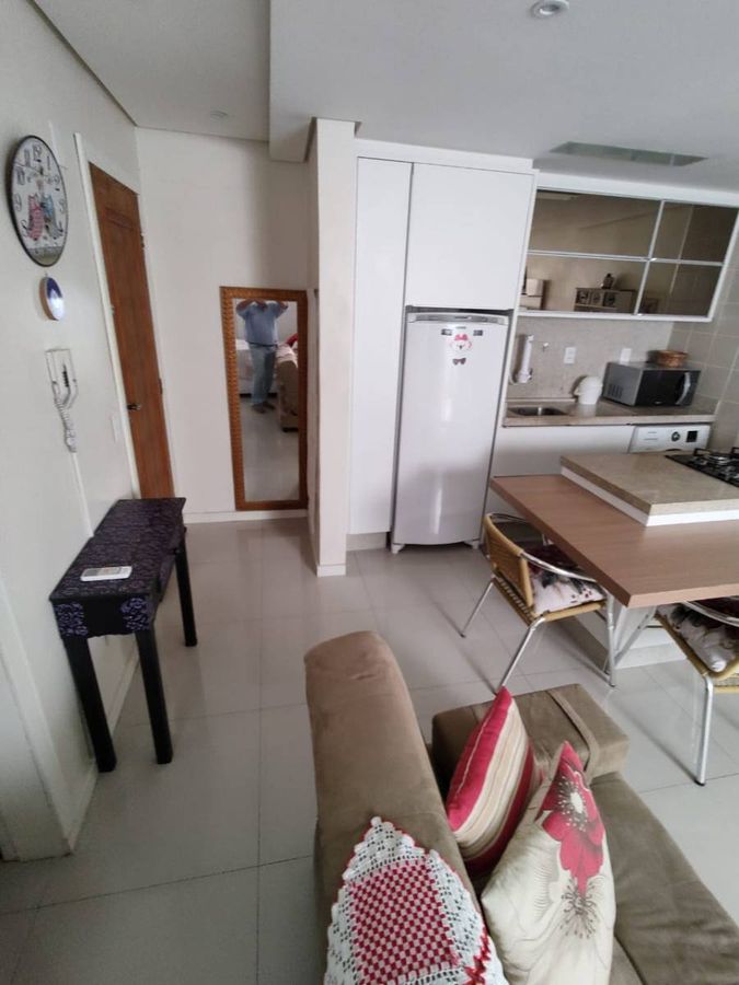 Apartamento de 1 dormitório em aluguel anual - Canasvieiras
