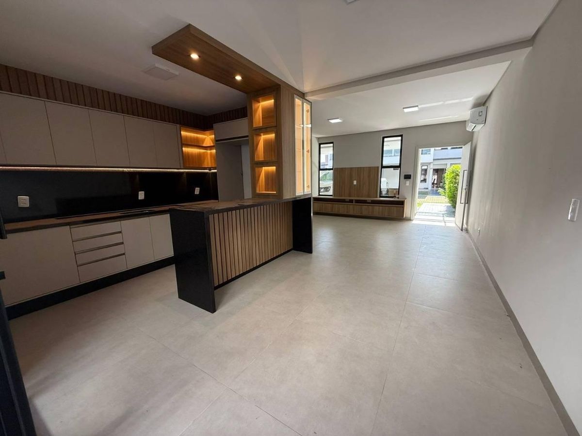 Casa , com 3 quartos - Condomínio Porto Seguro, Sorriso
